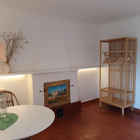Mongofre Farm stay *