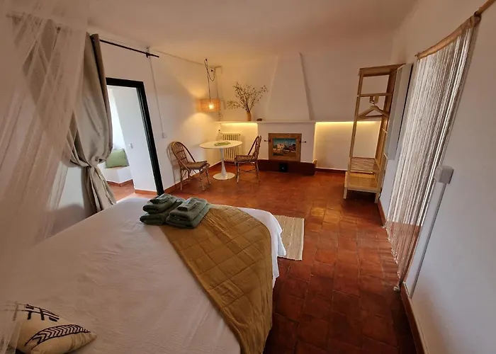 Κατάλυμα σε φάρμα Mongofre *