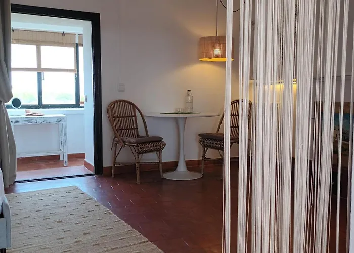 Κατάλυμα σε φάρμα Mongofre *